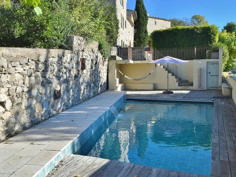 Maison Uzès - 6 chambres - 330m²