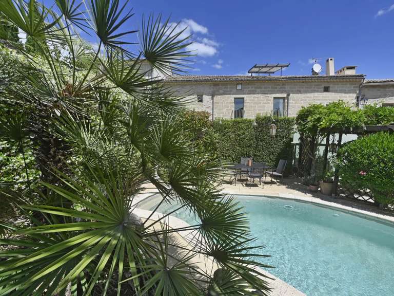 House Uzès - 7 bedrooms - 379m²