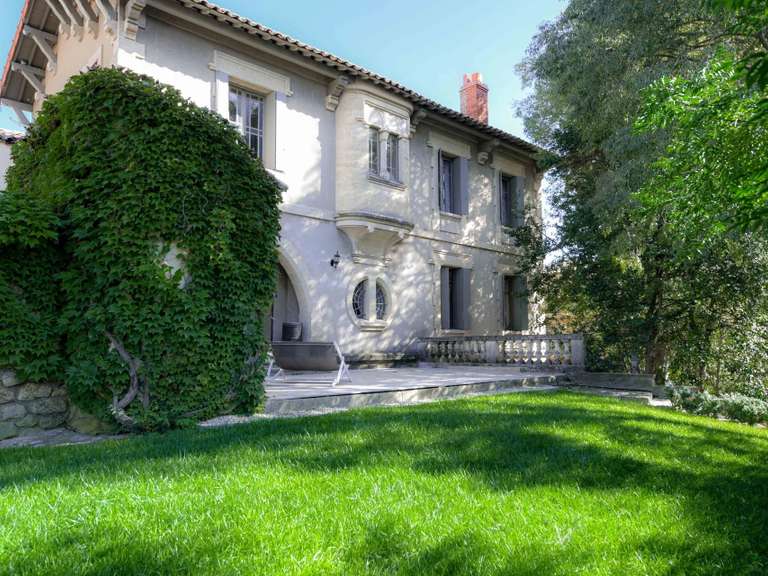 Maison Uzès - 3 chambres - 257m²