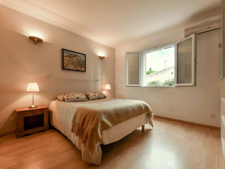House Uzès - 7 bedrooms - 307m²