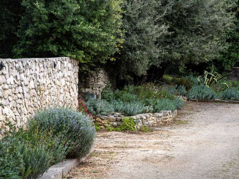 House Uzès - 7 bedrooms - 307m²