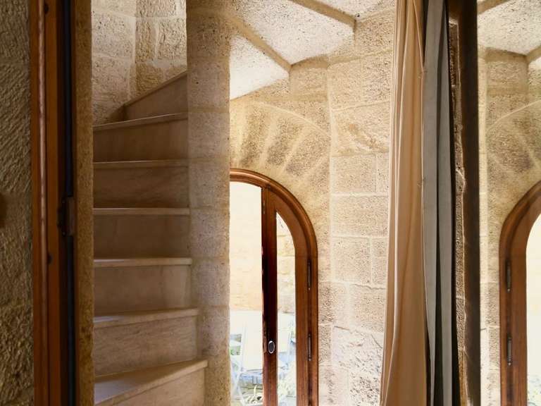 Propriété Uzès - 3 chambres - 250m²