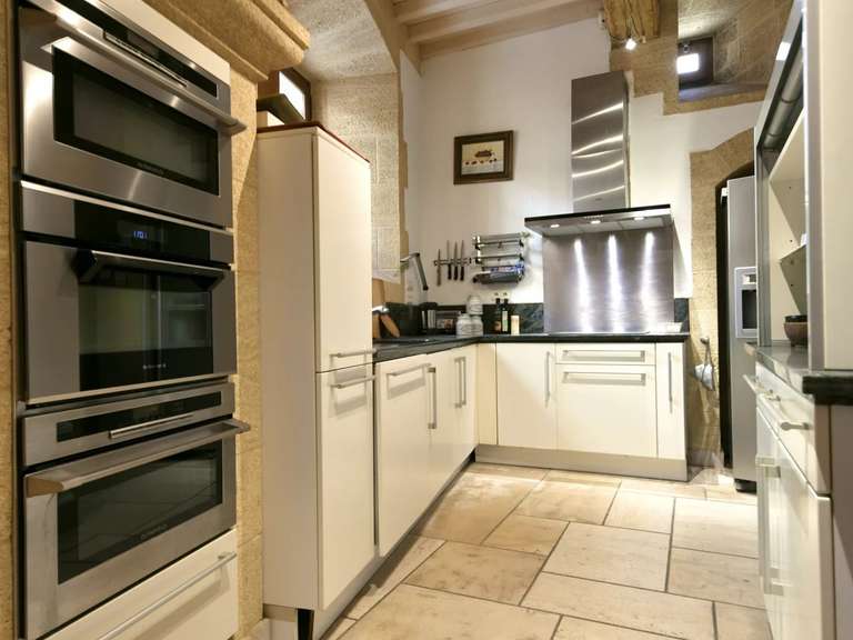 Propriété Uzès - 3 chambres - 250m²