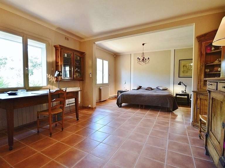 Propriété Nîmes - 6 chambres - 260m²