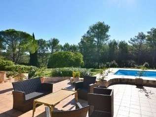 Propriété Nîmes - 6 chambres - 260m²