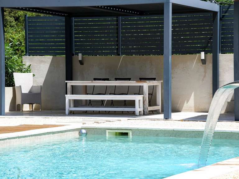 Propriété Uzès - 3 chambres - 203m²