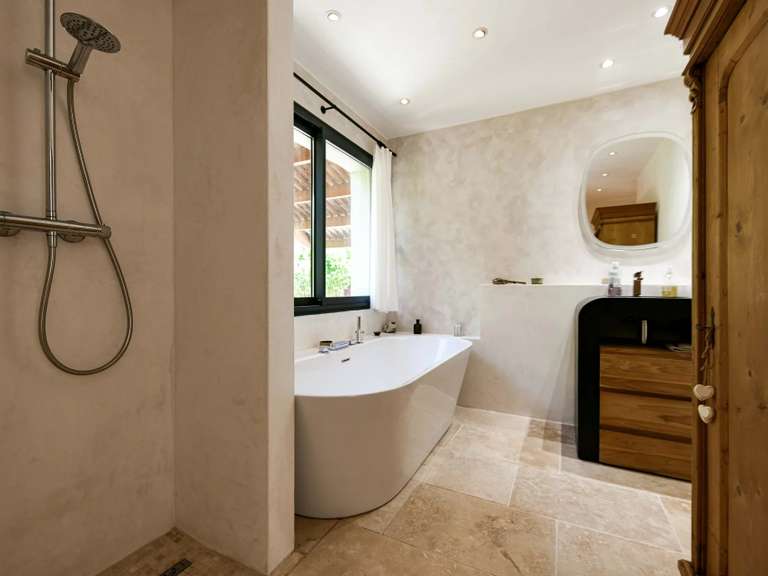 Propriété Uzès - 3 chambres - 203m²