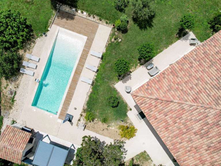 Propriété Uzès - 3 chambres - 203m²