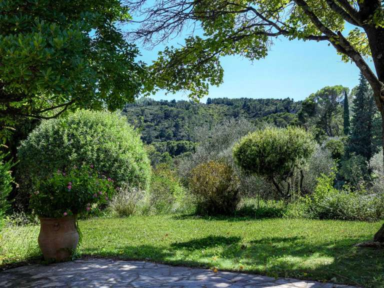 Propriété Uzès - 6 chambres - 168m²