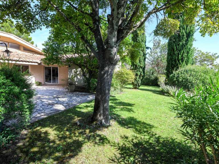 Propriété Uzès - 6 chambres - 168m²