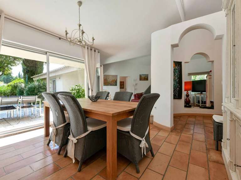 Propriété Uzès - 6 chambres - 168m²