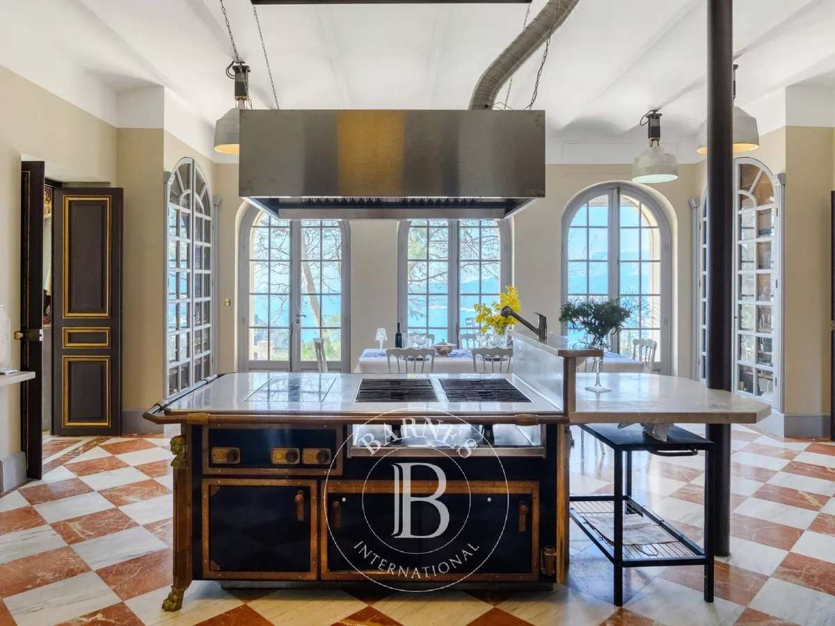 House Cassis