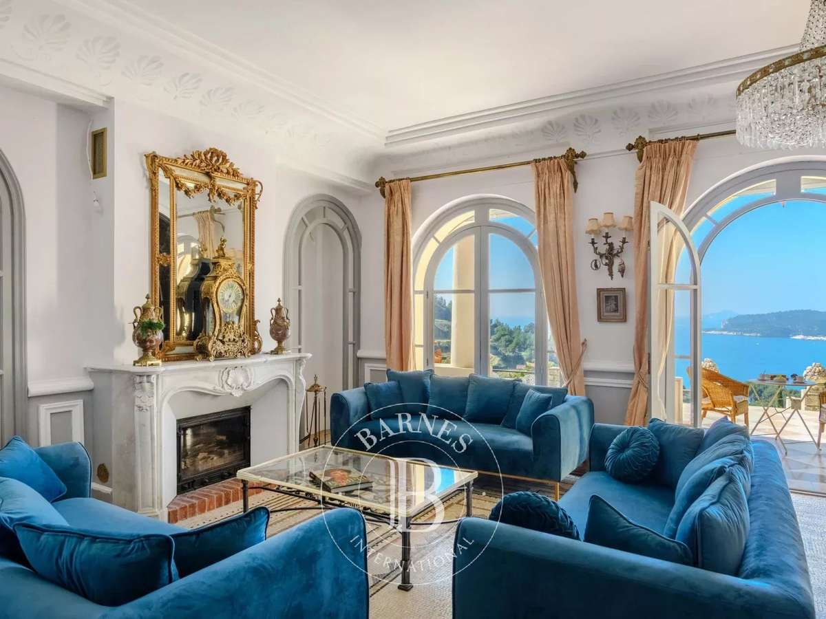 House Cassis