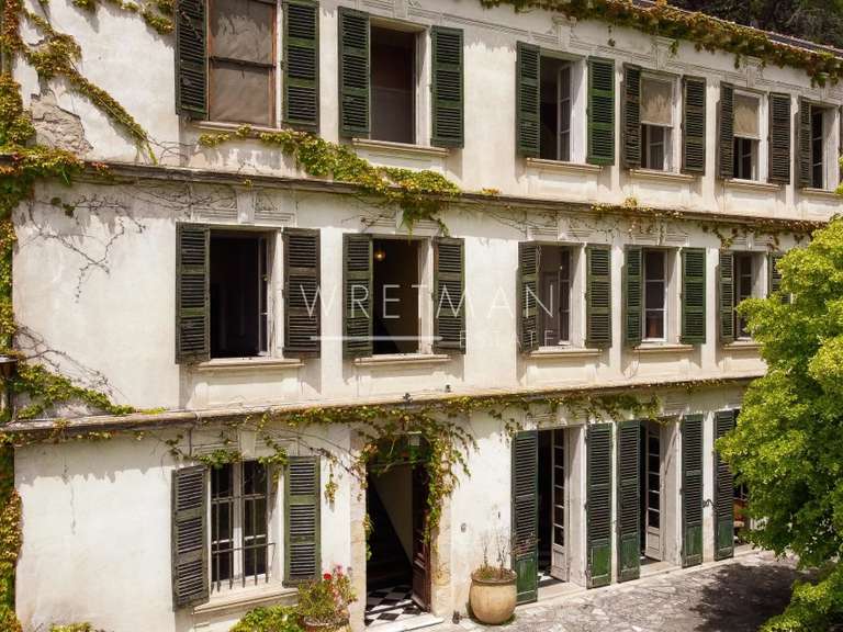 Maison Grasse - 8 chambres - 300m²