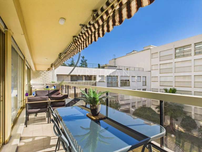 Appartement Menton - 3 chambres - 92m²