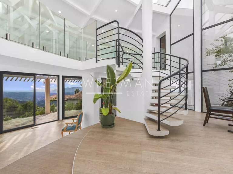 Maison Grasse - 4 chambres - 214m²