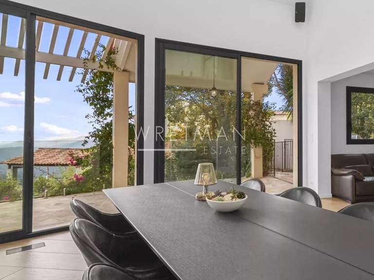 Maison Grasse - 4 chambres - 214m²
