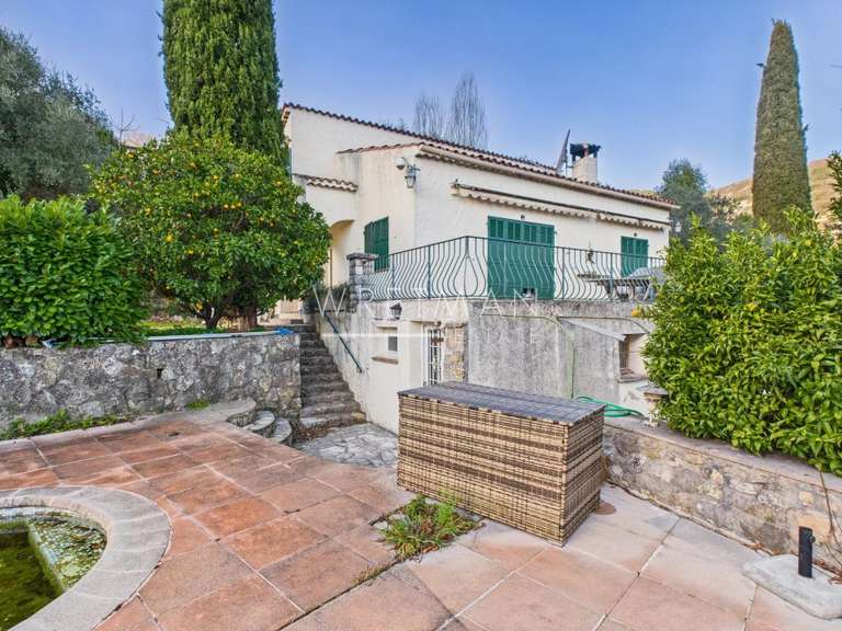 Maison Le Bar-sur-Loup - 3 chambres - 165m²