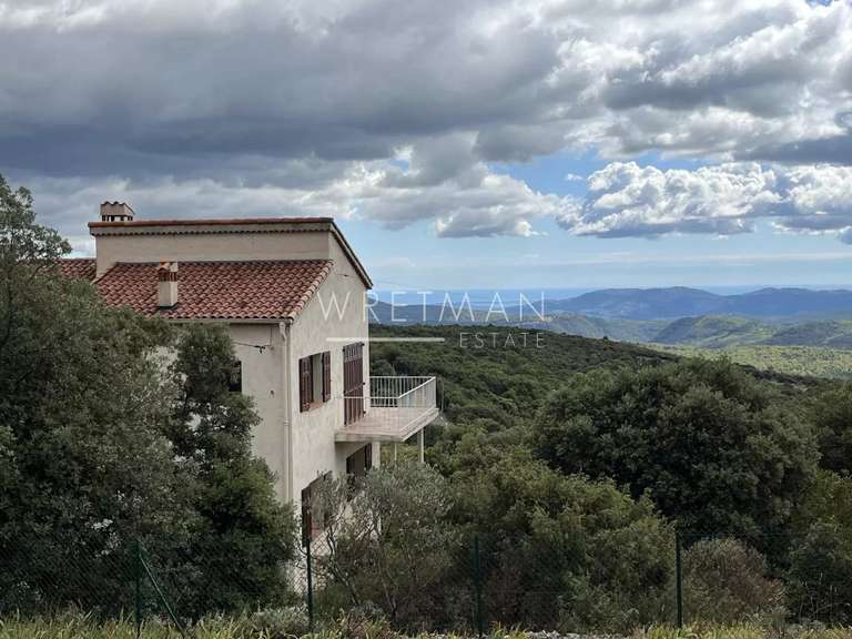 Villa Mons - 6 bedrooms - 260m²
