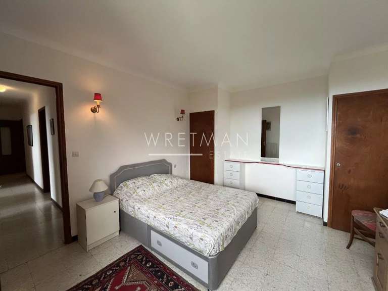 Villa Mons - 6 bedrooms - 260m²