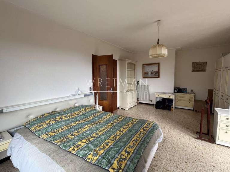 Villa Mons - 6 bedrooms - 260m²