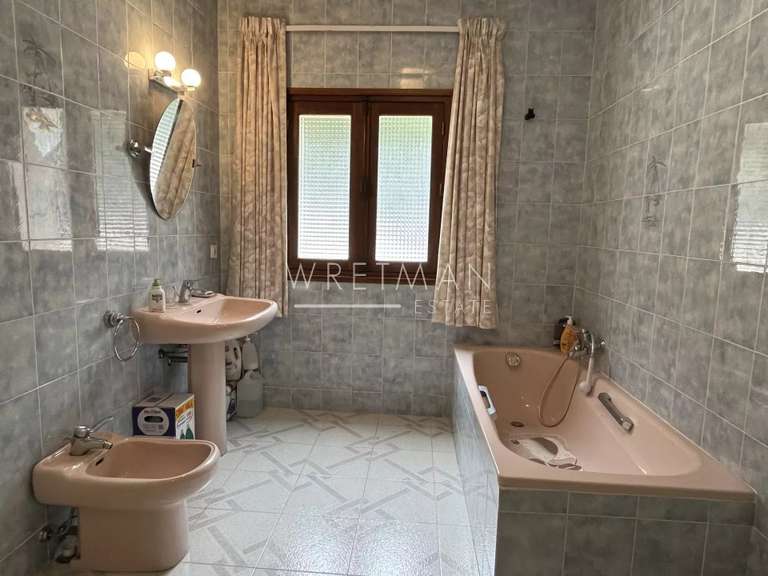 Villa Mons - 6 bedrooms - 260m²