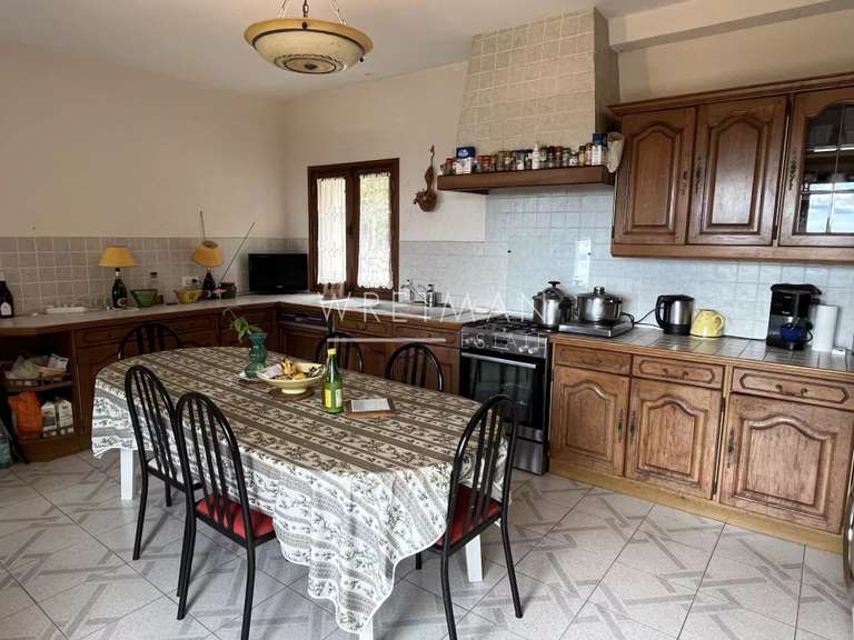 Villa Mons - 6 bedrooms - 260m²