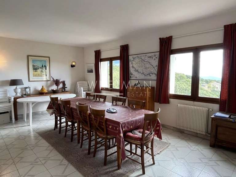 Villa Mons - 6 bedrooms - 260m²