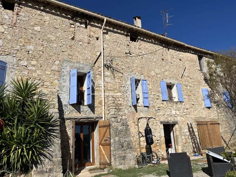Propriété Saint-Paul-en-Forêt - 1 chambre - 199m²