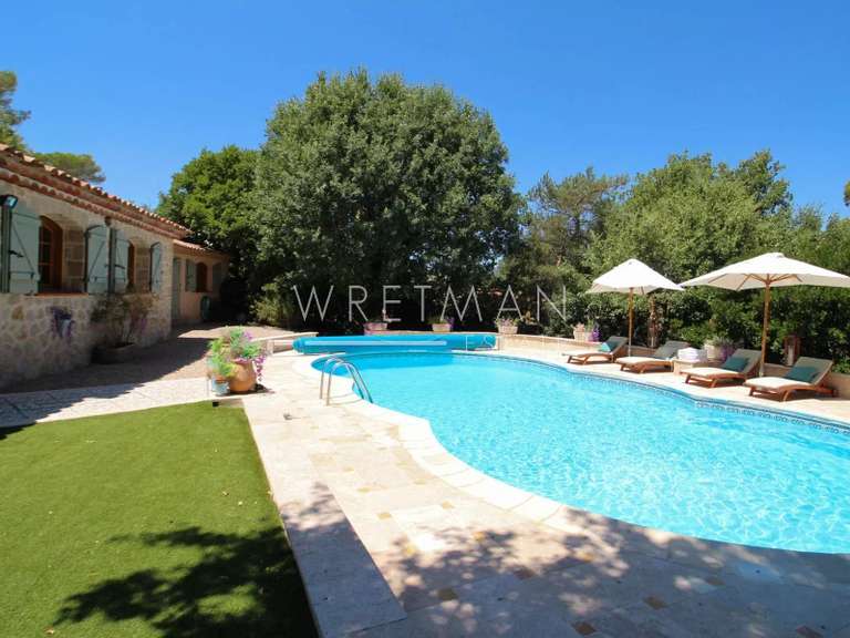 Villa Fayence - 3 bedrooms - 131m²