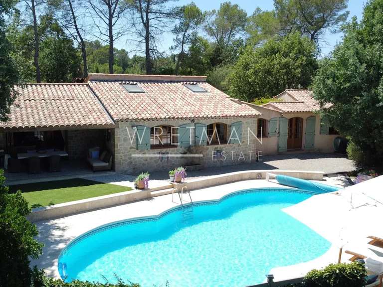 Villa Fayence - 3 bedrooms - 131m²