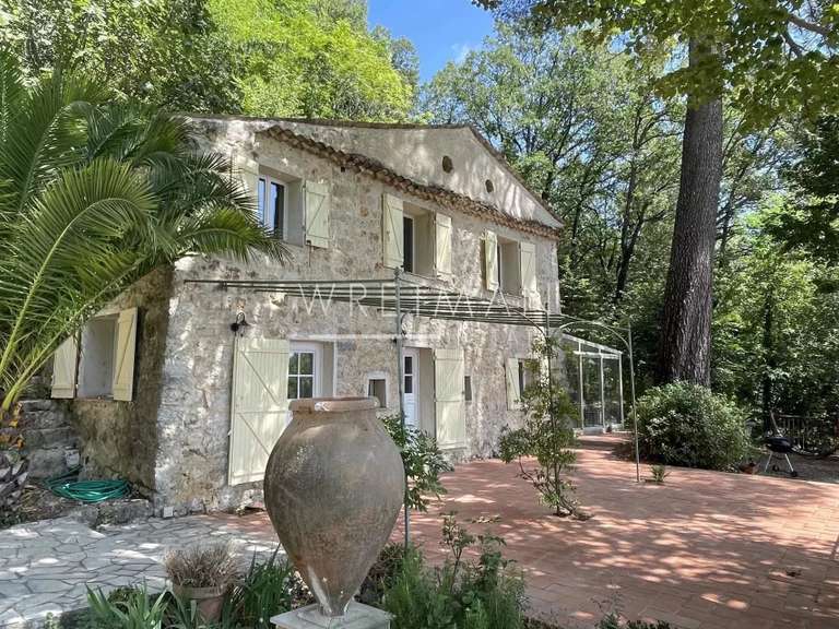 House Seillans - 4 bedrooms - 194m²