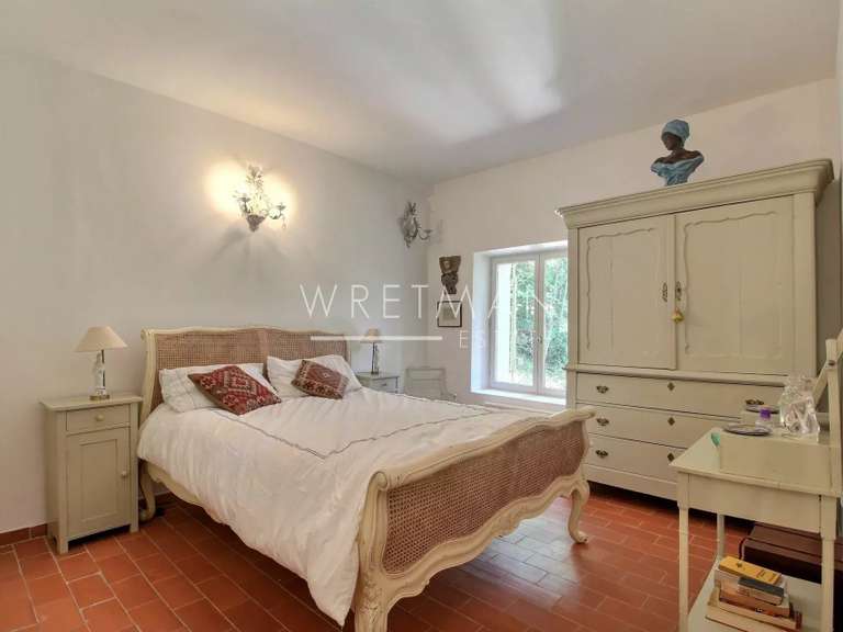House Seillans - 4 bedrooms - 194m²