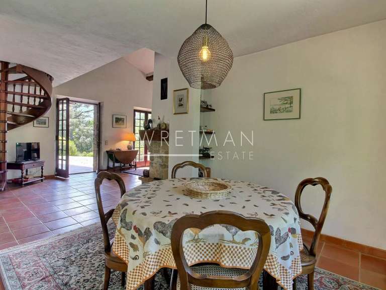 Villa Fayence - 4 bedrooms - 131m²