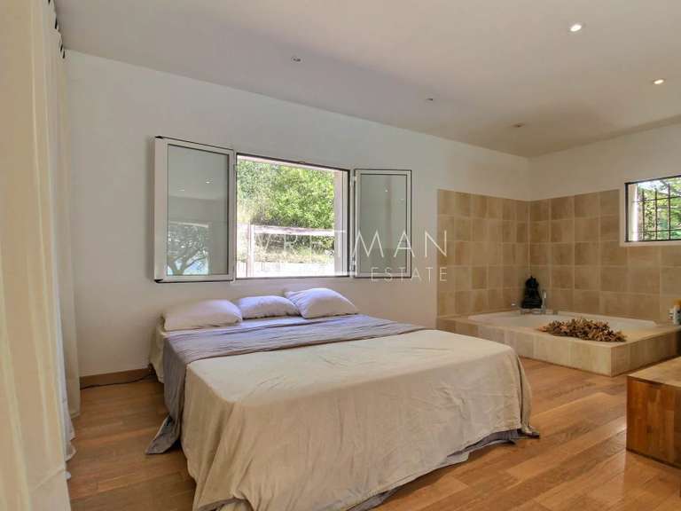 Villa Montauroux - 4 chambres - 225m²