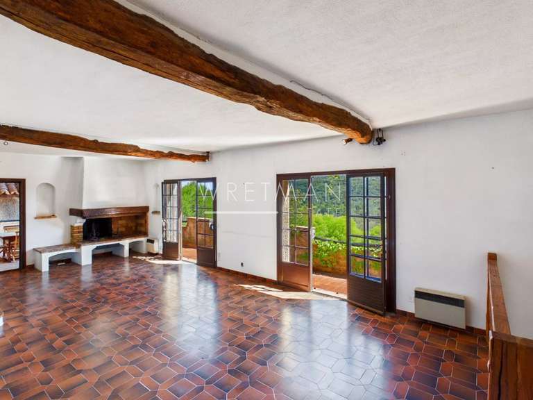 Villa Montauroux - 6 chambres - 220m²