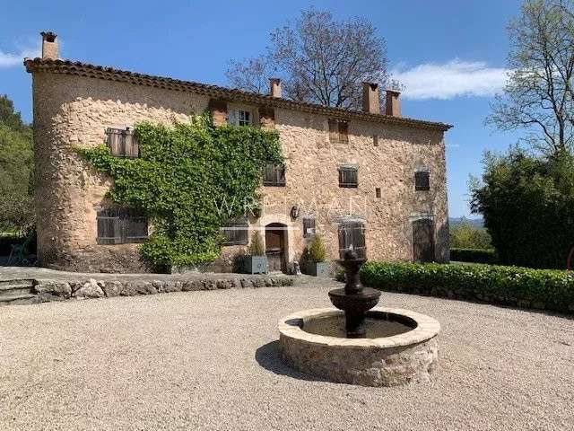 Propriété Fayence - 7 chambres - 355m²