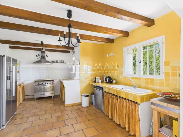 Villa Le Cannet-des-Maures - 4 chambres - 176m²