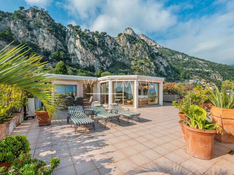Appartement Cap-d'Ail - 5 chambres - 144m²
