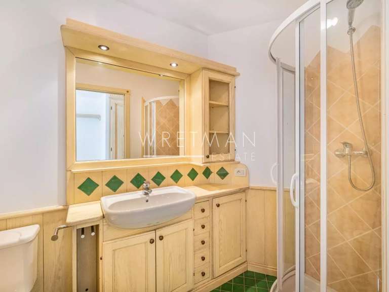 Appartement Cap-d'Ail - 5 chambres - 144m²