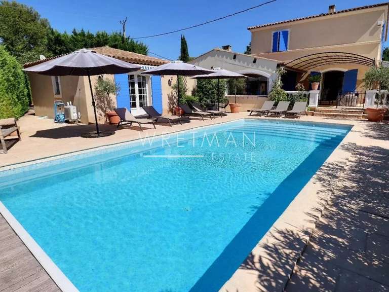 Villa Draguignan - 5 chambres - 281m²