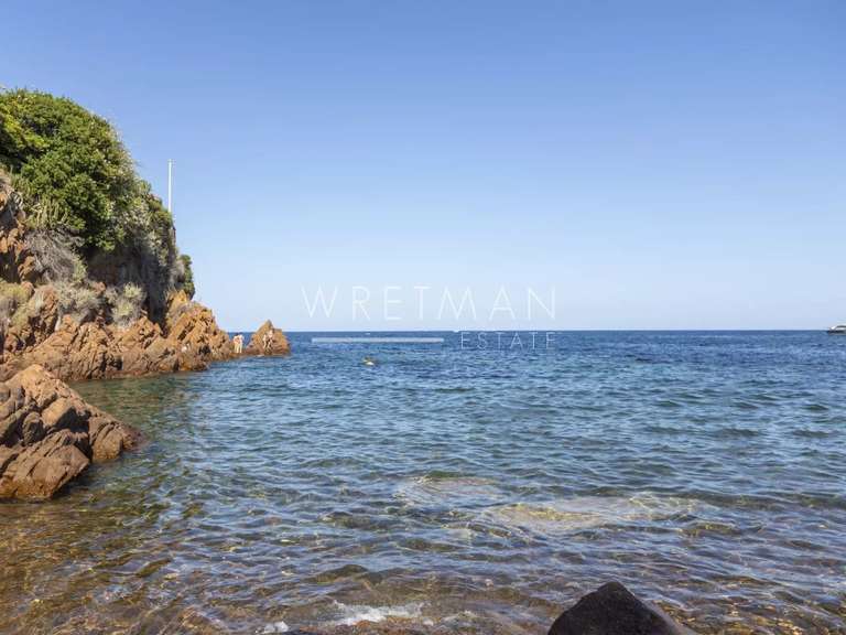 Villa with Sea view Saint-Raphaël - 5 bedrooms - 212m²