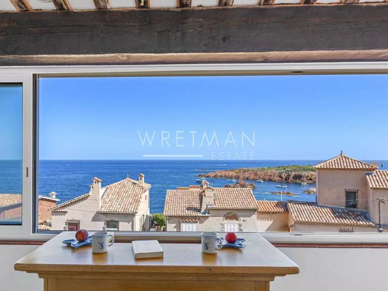 Villa with Sea view Saint-Raphaël - 5 bedrooms - 212m²