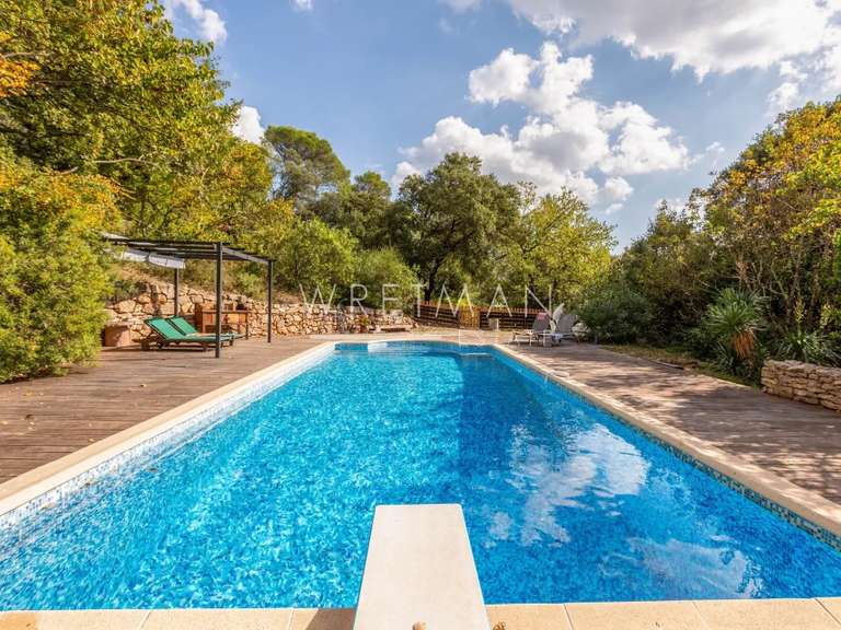 Propriété Le Cannet-des-Maures - 7 chambres - 605m²
