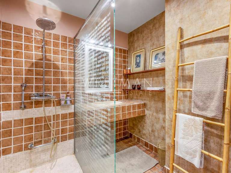 Propriété Le Cannet-des-Maures - 7 chambres - 605m²