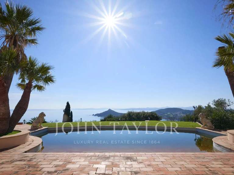 Maison avec Vue sur mer Agay - 8 chambres - 390m²