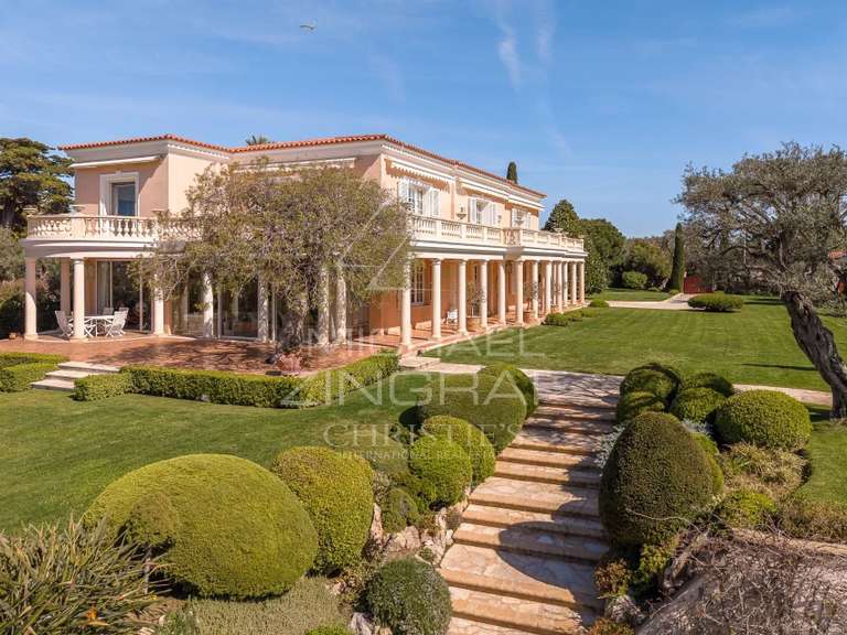 Villa with Sea view Antibes - 6 bedrooms - 555m²