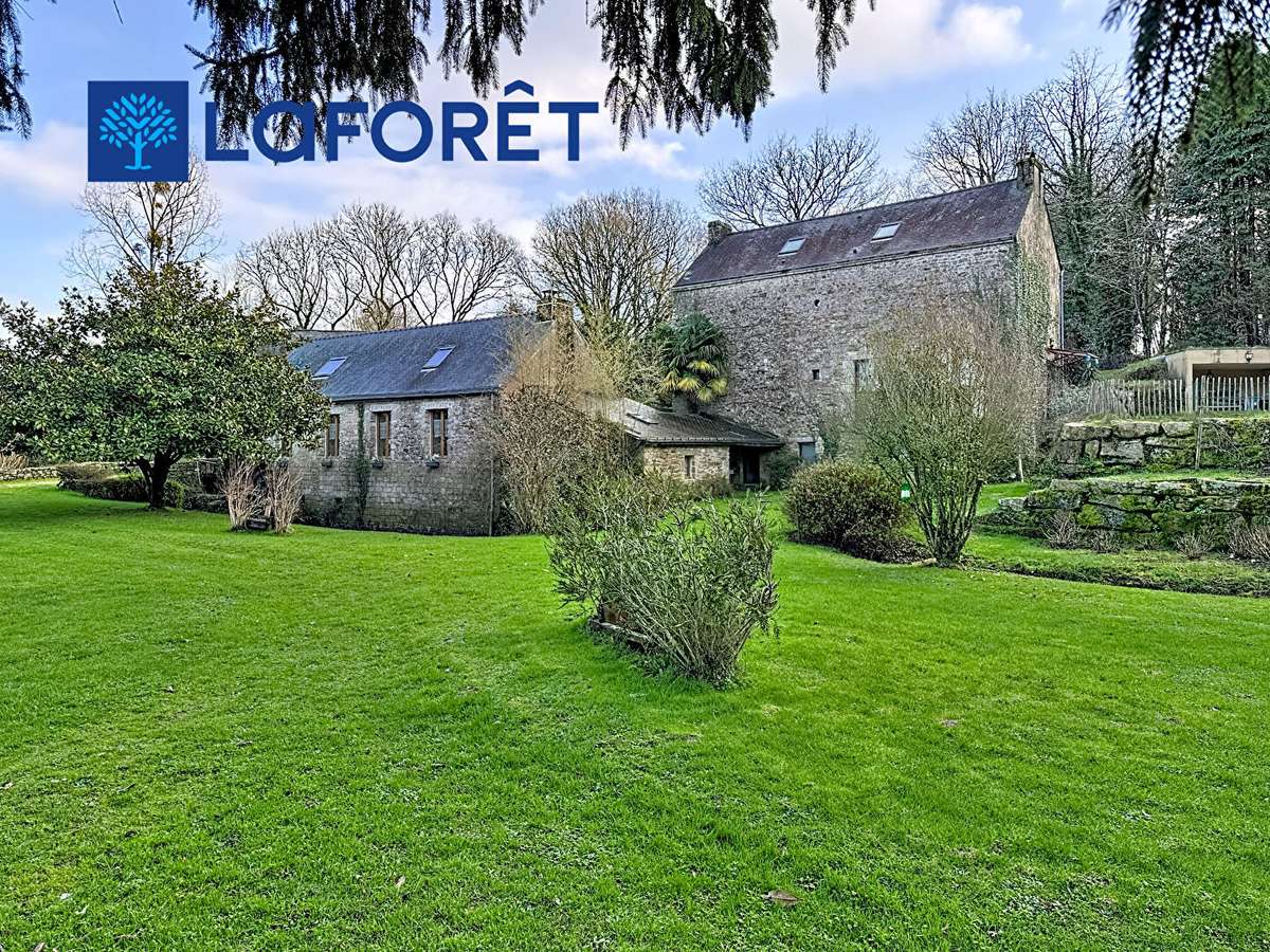 Maison Locoal-Mendon