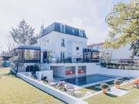 Vente maison 12 pièces