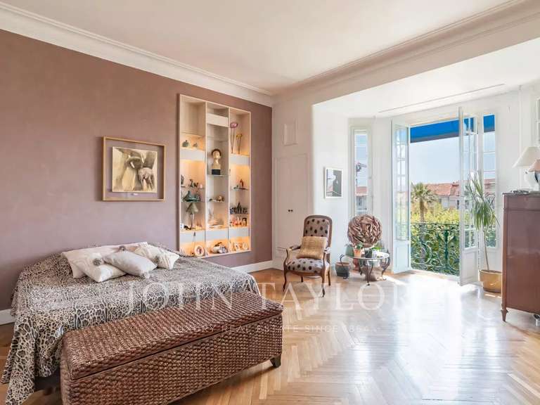Apartment Nice - 5 bedrooms - 213m²